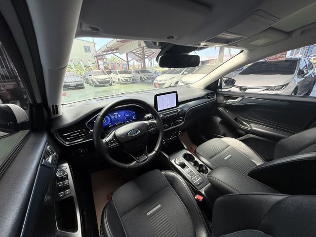 【線上影音賞車請點我】ACT X版，頂級大滿配，原廠保固中，美車一部，俗俗賣，要買要快唷！  第14張相片