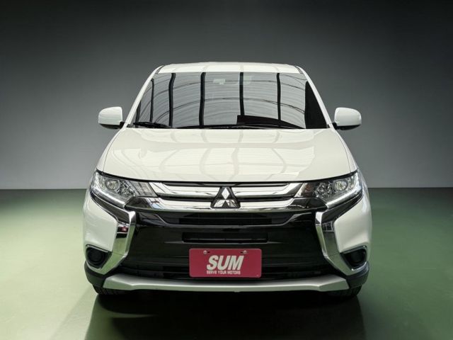 【線上影音賞車請點我】超爆小改款特仕版，配備滿滿，經濟又實惠，千萬不要錯過這台！！  第2張相片