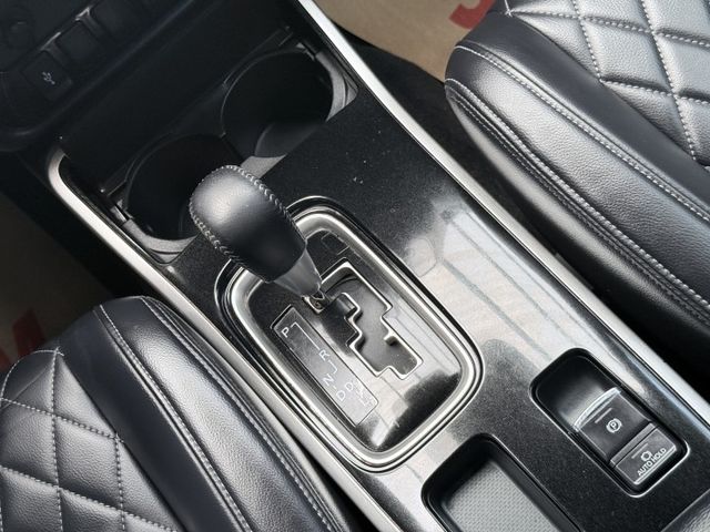 【線上影音賞車請點我】超爆小改款特仕版，配備滿滿，經濟又實惠，千萬不要錯過這台！！  第10張相片