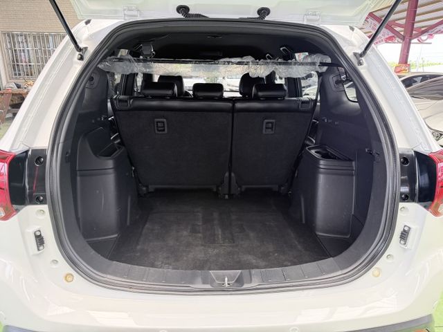 【線上影音賞車請點我】超爆小改款特仕版，配備滿滿，經濟又實惠，千萬不要錯過這台！！  第20張相片