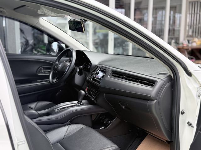 【線上影音賞車請點我】買到賺到等級，小改款VTi-S版，實用與時尚並存代表，價格甜入你心坎，真的不要錯過喔！！  第10張相片