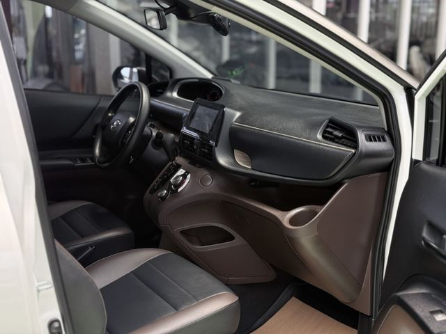 【線上影音賞車請點我】SIENTA CROSS七人座市場超稀有款，只賣你一般款價格，先搶先擁有，絕美車一部，等你牽回家！  第10張相片