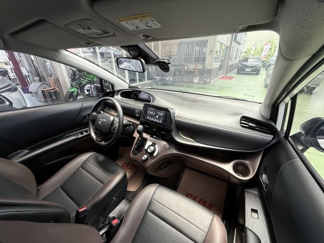 【線上影音賞車請點我】SIENTA CROSS七人座市場超稀有款，只賣你一般款價格，先搶先擁有，絕美車一部，等你牽回家！  第15張相片