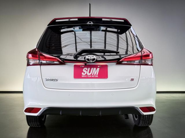 【線上影音賞車請點我】稀有高階Ｓ版神鴨，新車味滿滿，現省雙位數，跳色外觀時尚，保值率天花板，手速要快，錯過會後悔～  第4張相片