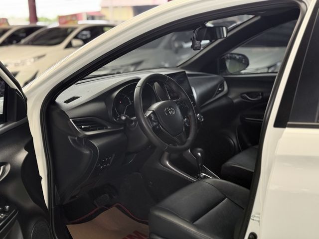 【線上影音賞車請點我】稀有高階Ｓ版神鴨，新車味滿滿，現省雙位數，跳色外觀時尚，保值率天花板，手速要快，錯過會後悔～  第9張相片