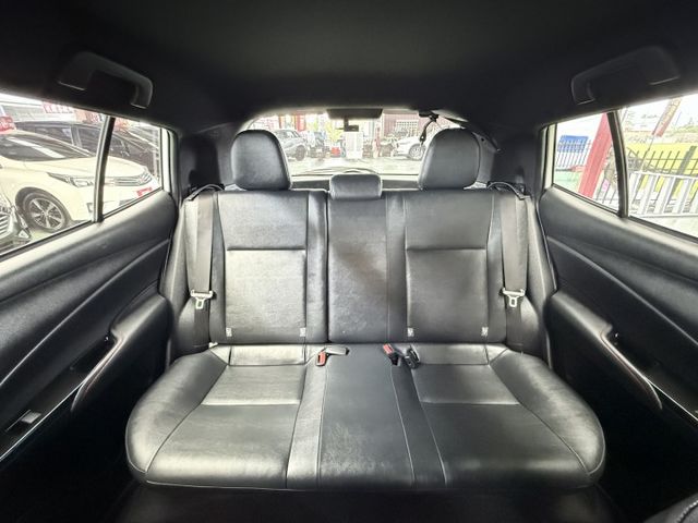 【線上影音賞車請點我】稀有高階Ｓ版神鴨，新車味滿滿，現省雙位數，跳色外觀時尚，保值率天花板，手速要快，錯過會後悔～  第16張相片