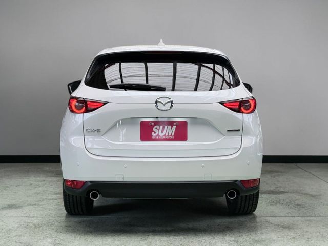 【線上影音賞車請點我】頂級旗艦BOSE版，配備滿滿，車況極美，新車太貴，這台最對味，快來預約賞車，給你最甜價！！  第4張相片