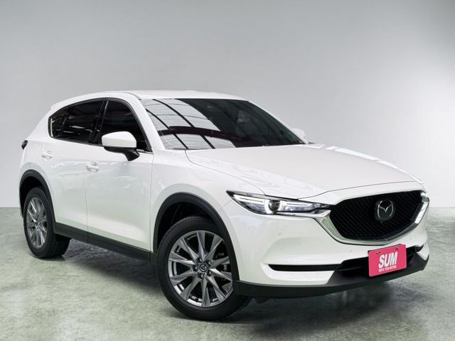 【線上影音賞車請點我】頂級旗艦BOSE版，配備滿滿，車況極美，新車太貴，這台最對味，快來預約賞車，給你最甜價！！  第6張相片