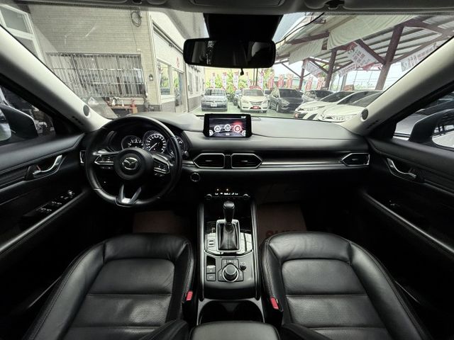 【線上影音賞車請點我】頂級旗艦BOSE版，配備滿滿，車況極美，新車太貴，這台最對味，快來預約賞車，給你最甜價！！  第13張相片