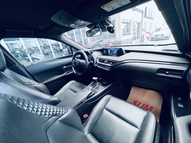 【線上影音賞車請點我】挑戰全網最低價，現車極美無可挑惕，稀有黑色，漂亮便宜大碗，全車原漆原鈑件，認證，里程保證，優質中的  第14張相片