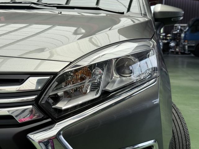 【線上影音賞車請點我】i-key頂級版，全車原漆原鈑件，里程跑少，極美車一部，最聰明的超值首選，看車必中，趕緊預約試乘吧  第7張相片