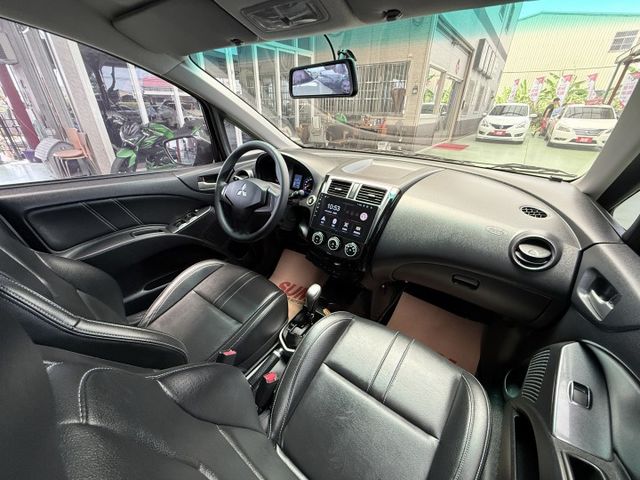 【線上影音賞車請點我】i-key頂級版，全車原漆原鈑件，里程跑少，極美車一部，最聰明的超值首選，看車必中，趕緊預約試乘吧  第15張相片