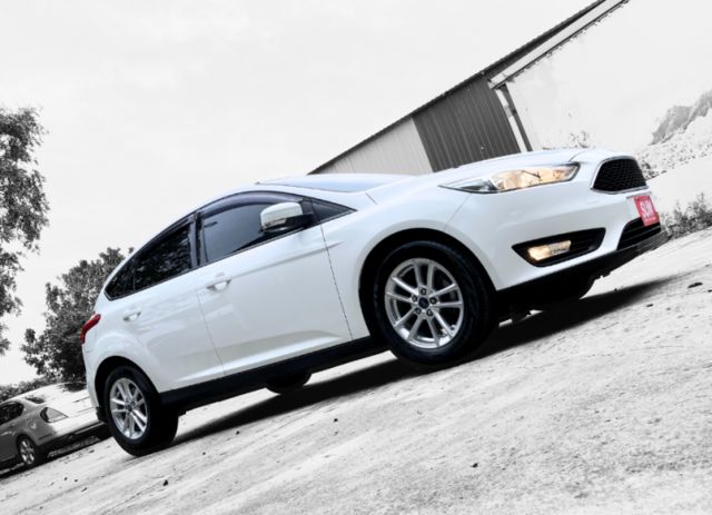 1.5L Ecoboost 汽油時尚款/安卓機/倒車顯影/五門/保證里程  第7張相片
