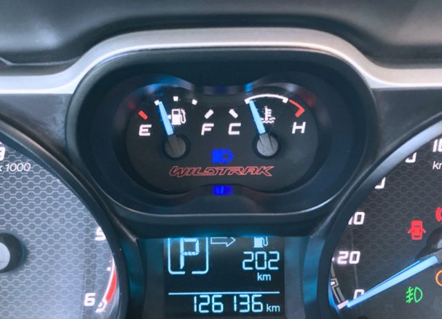 原車原鈑件/定速/雙廂/低里程  第14張相片
