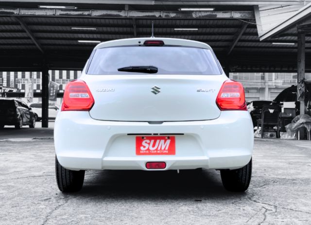 1.0L/全新安卓機/倒車顯影超低里程/原車原鈑/換檔撥片/一手車/iKEY  第6張相片