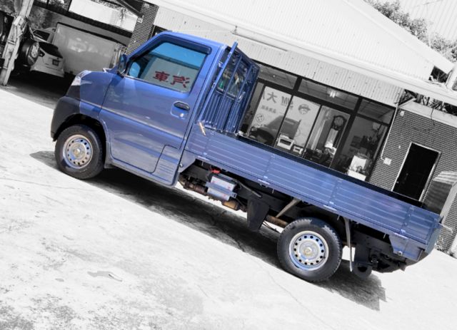 實跑1萬/手排/昇降尾門/車斗重噴  第3張相片