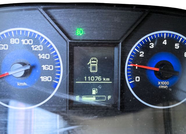 實跑1萬/手排/昇降尾門/車斗重噴  第13張相片