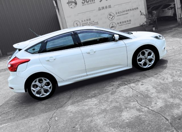 2.0L運動版S/原廠保養履歷/前行車紀錄器/倒車顯影/藍芽/原鈑件  第7張相片