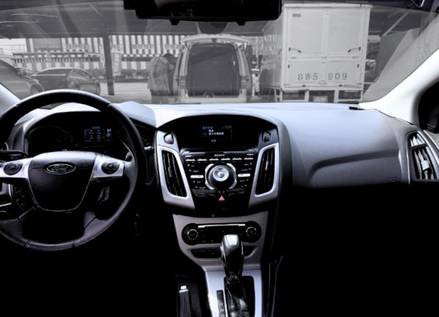 2.0L運動版S/原廠保養履歷/前行車紀錄器/倒車顯影/藍芽/原鈑件  第12張相片