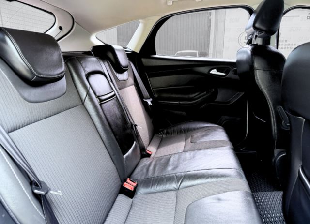 2.0L運動版S/原廠保養履歷/前行車紀錄器/倒車顯影/藍芽/原鈑件  第14張相片