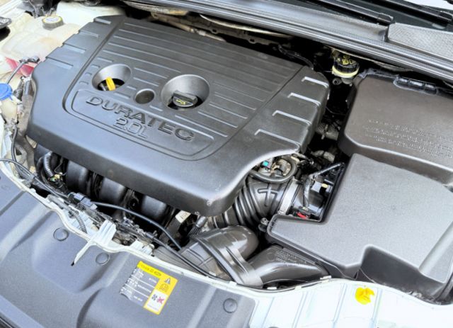 2.0L運動版S/原廠保養履歷/前行車紀錄器/倒車顯影/藍芽/原鈑件  第18張相片