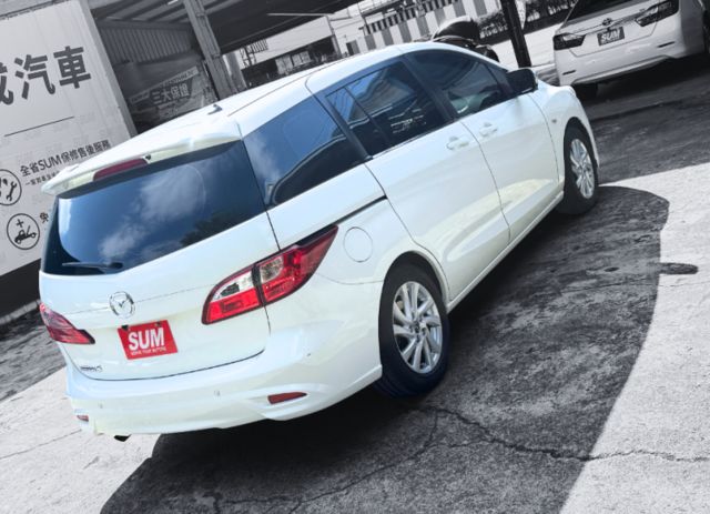 尊爵版/天窗/定速/7人座/360環景/倒車顯影/多功能安卓機  第8張相片