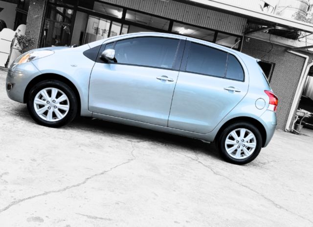 實跑5800km/G版/皮椅/恆溫空調  第3張相片