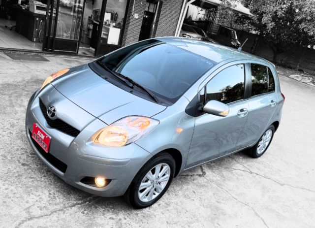 實跑5800km/G版/皮椅/恆溫空調  第9張相片