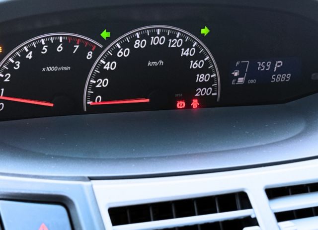 實跑5800km/G版/皮椅/恆溫空調  第11張相片