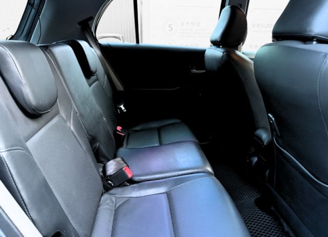 實跑5800km/G版/皮椅/恆溫空調  第19張相片