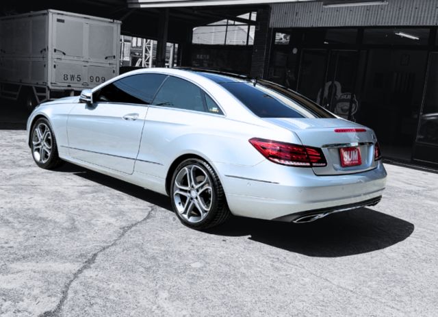 E250雙門轎跑/廠證齊全/備鑰/公里數保證/全景式天窗/原車原鈑件  第12張相片