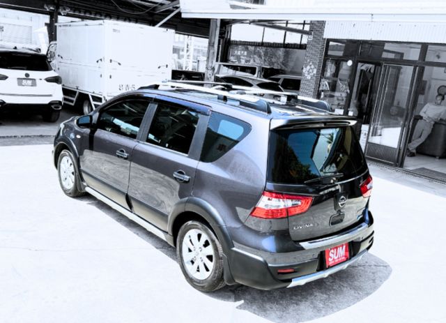 豪華型/超低里程/原鈑件/多功能安卓機/行車電視/電折後視鏡/碳纖維貼片飾板  第6張相片