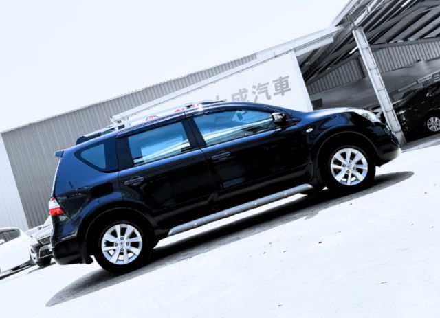 豪華型/超低里程/原鈑件/多功能安卓機/行車電視/電折後視鏡/碳纖維貼片飾板  第9張相片