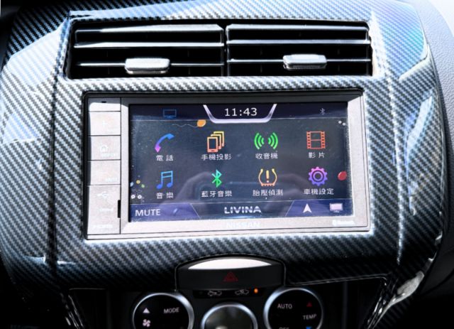 豪華型/超低里程/原鈑件/多功能安卓機/行車電視/電折後視鏡/碳纖維貼片飾板  第20張相片
