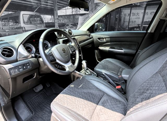 24年領牌/新車保固中/年度省油風雲車款/ACC/倒顯/行車紀錄器/LED頭燈/IKEY  第14張相片