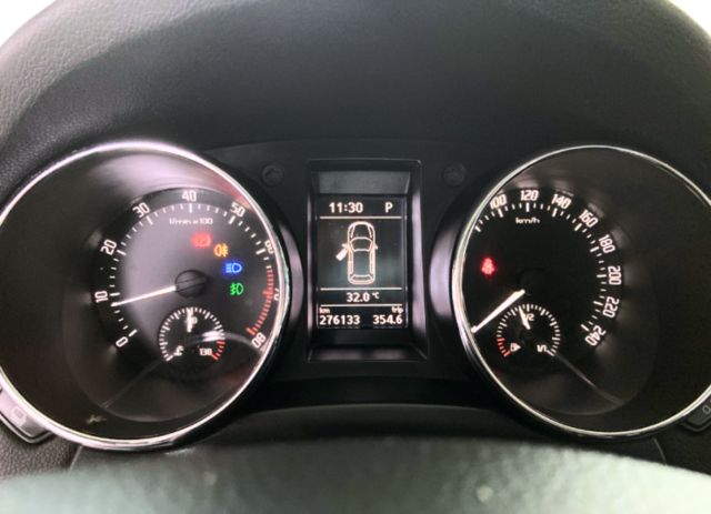 YETI/ 1.2省油省稅金/ 倒車顯影/ 車況極佳  第13張相片