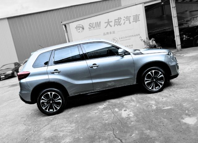 4輪傳動/駕駛模式切換/原鈑件/車況極佳/iKey  第7張相片