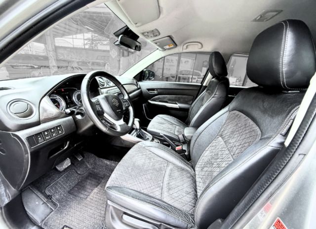4輪傳動/駕駛模式切換/原鈑件/車況極佳/iKey  第14張相片