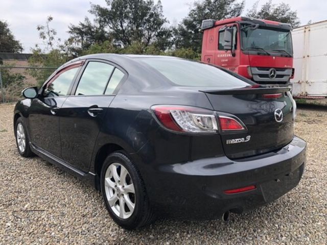 MAZDA馬自達 MAZDA 3  第4張相片