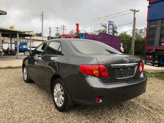 TOYOTA豐田 ALTIS  第3張相片