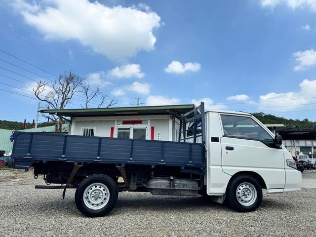 MITSUBISHI三菱 DELICA  第4張相片