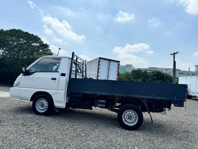 MITSUBISHI三菱 DELICA  第7張相片