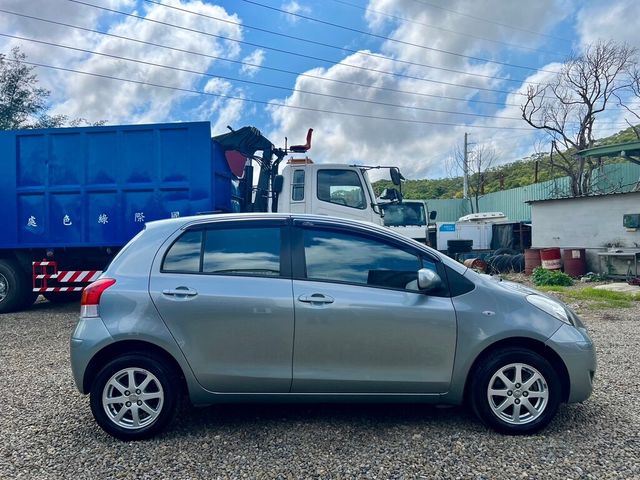 TOYOTA豐田 YARIS  第6張相片