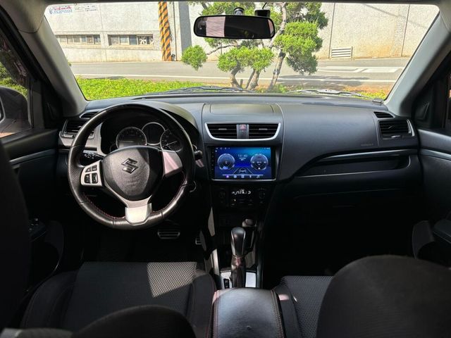 SUZUKI鈴木 SWIFT  第14張相片