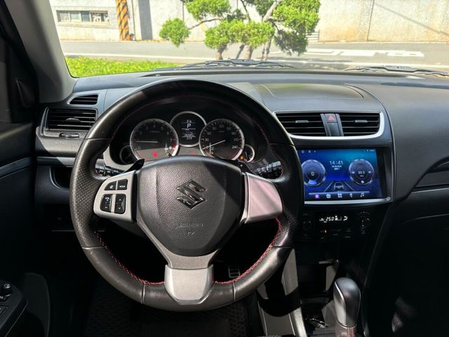 SUZUKI鈴木 SWIFT  第16張相片
