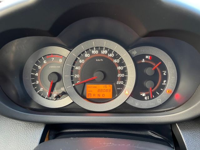 TOYOTA豐田 RAV4  第15張相片