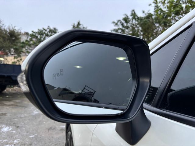 TOYOTA豐田 AURIS  第10張相片