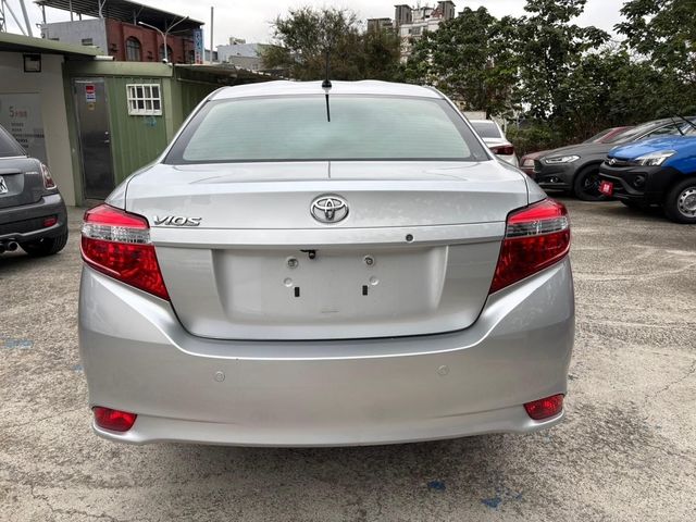 TOYOTA豐田 VIOS  第4張相片