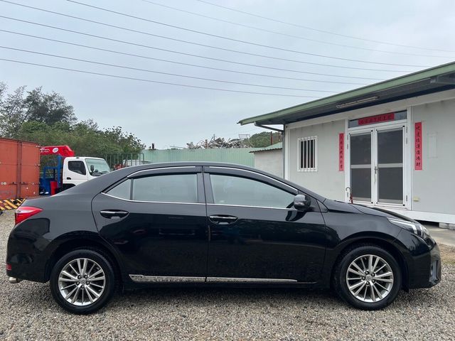 TOYOTA豐田 ALTIS  第6張相片