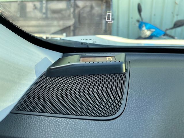 TOYOTA豐田 RAV4  第18張相片